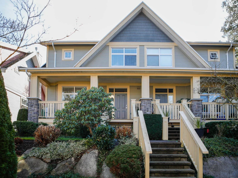 21 - 15255 36th Avenue, Surrey BC V3Z 0Y4