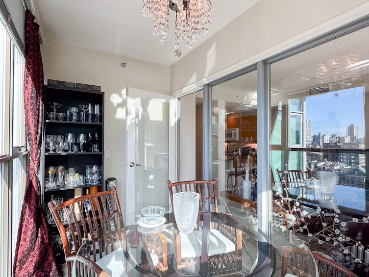 1004-1710 Bayshore Drive, Vancouver, BC, V6G 3G4 - 18