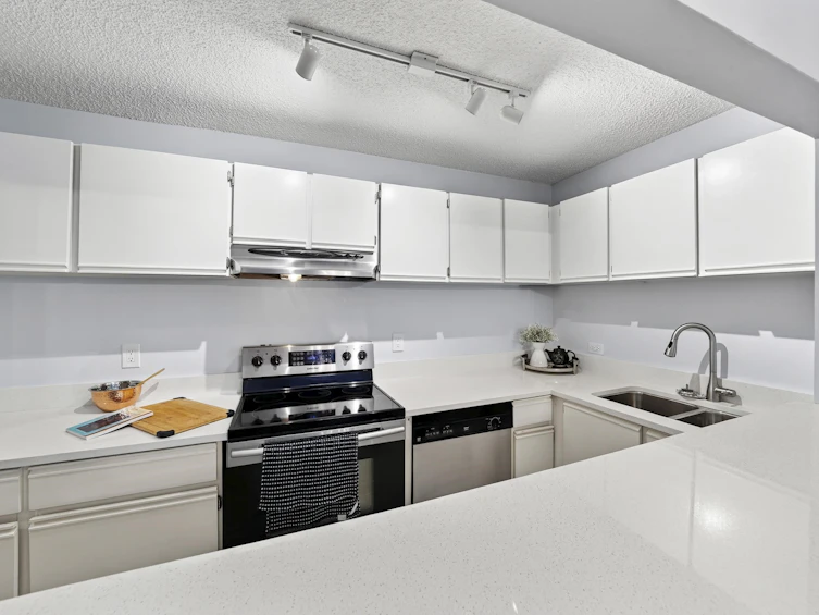 104-1551 W 11th Avenue, Vancouver, BC, V6J 2B5 - 7