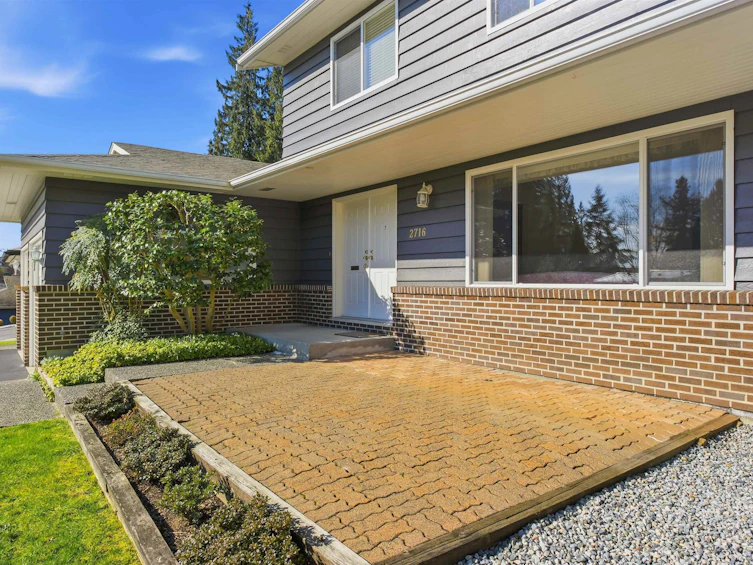 2716 Byron Road, North Vancouver, BC, V7H 1M2 - 3