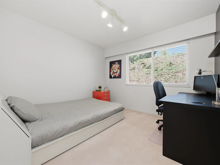 2716 Byron Road, North Vancouver, BC, V7H 1M2 - 24