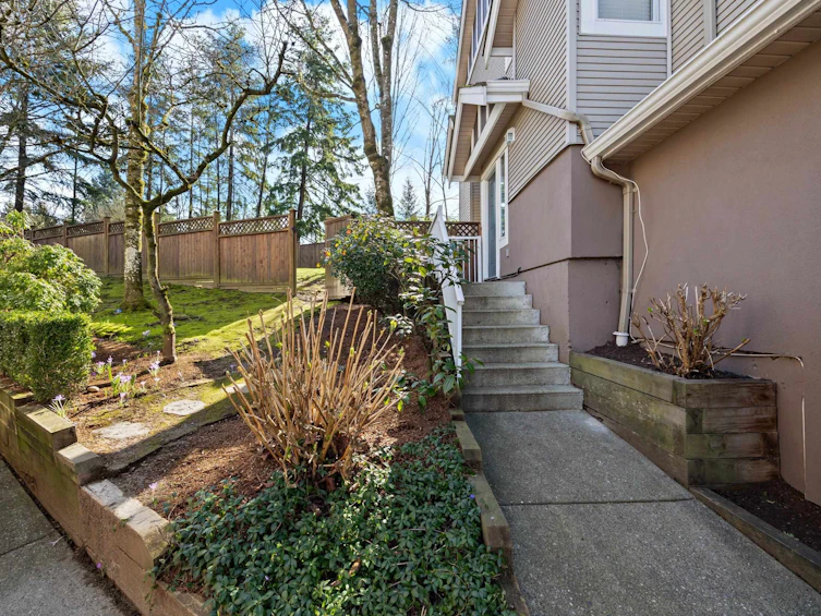 10-7488 Mulberry Place, Burnaby, BC, V3N 5B4 - 5