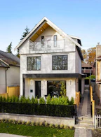 2 3429 Napier Street