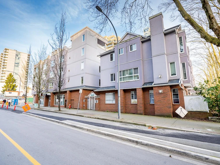 103-624 Agnes Street, New Westminster, BC, V3M 1G8 - 3