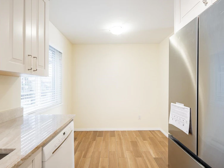 103-624 Agnes Street, New Westminster, BC, V3M 1G8 - 27