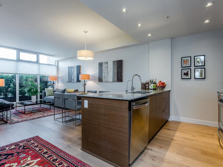 1635 Eastern Avenue, North Vancouver, BC, V7L 0C4 - 10