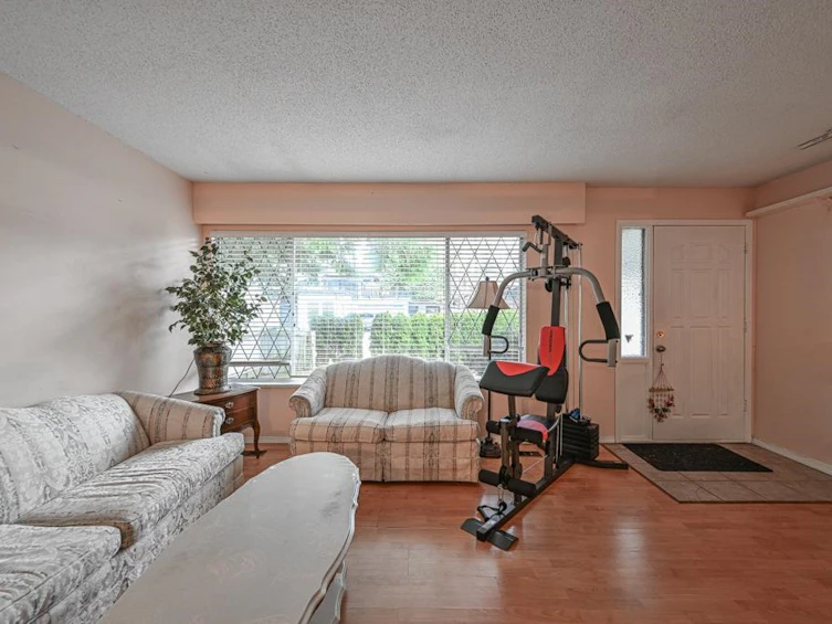 7016 141 Street, Surrey, BC, V3W 6L4 - 4
