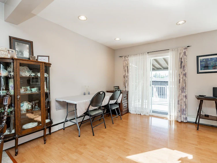 1590 Westminster Avenue, Port Coquitlam, BC, V3B 1E2 - 5
