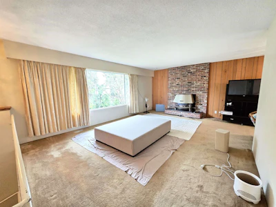 20670 46 Avenue - 5