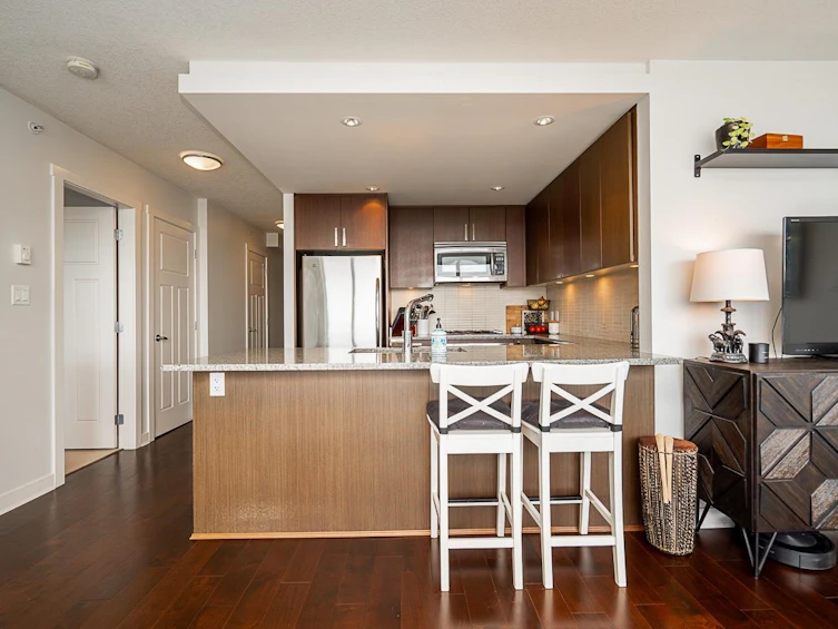 2605-2978 Glen Drive, Coquitlam, BC, V3B 0C3 - 6