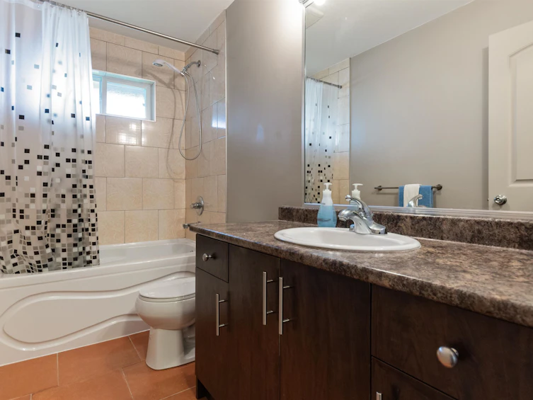 63861 Old Yale Road, Hope, BC, V0X 1L2 - 27