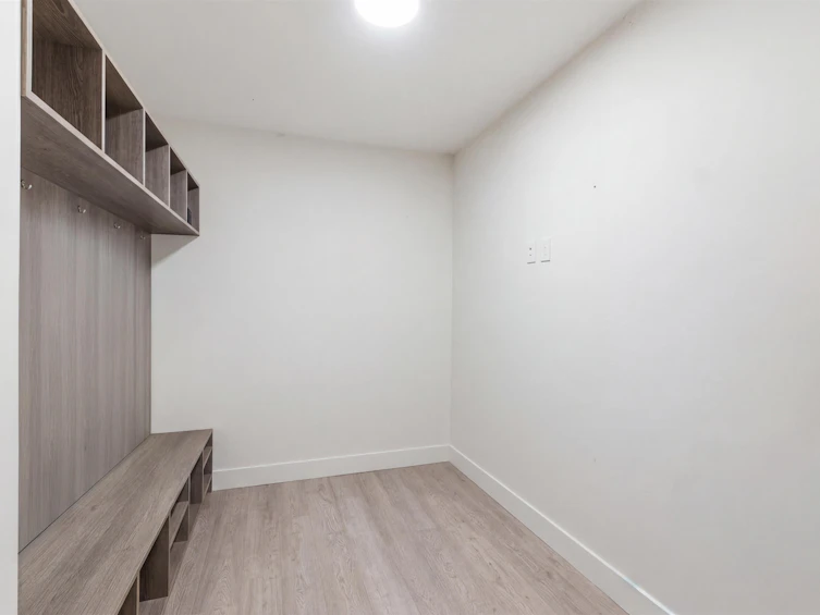 1-115 W Queens Road, North Vancouver, BC, V7N 2K4 - 25