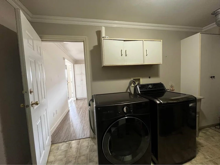 8025 D'herbomez Drive, Mission, BC, V2V 7B7 - 32