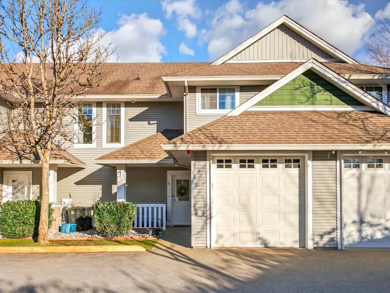 6 - 19148 124th Avenue, Pitt Meadows BC V3Y 2V2