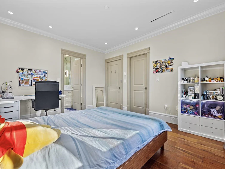 6886 Angus Drive, Vancouver, BC, V6P 5J5 - 20