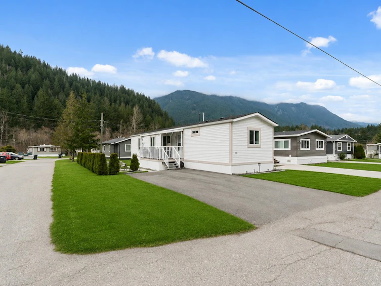 58-65367 Kawkawa Lake Road, Hope, BC, V0X 1L1