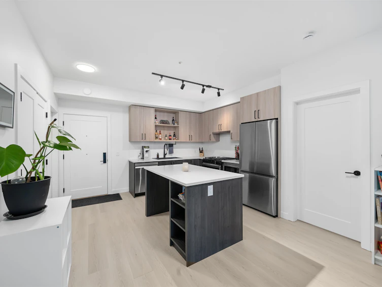 305-2002 St. George Street, Port Moody, BC, V3H 0N4 - 8