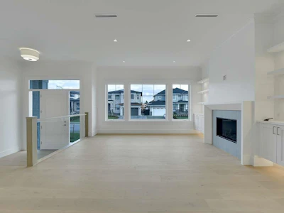 19716 32a Avenue - 3