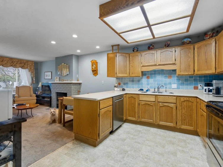 7-18960 Advent Road, Pitt Meadows, BC, V3Y 2G4 - 5