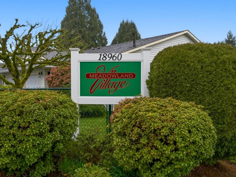 7-18960 Advent Road, Pitt Meadows, BC, V3Y 2G4 - 2