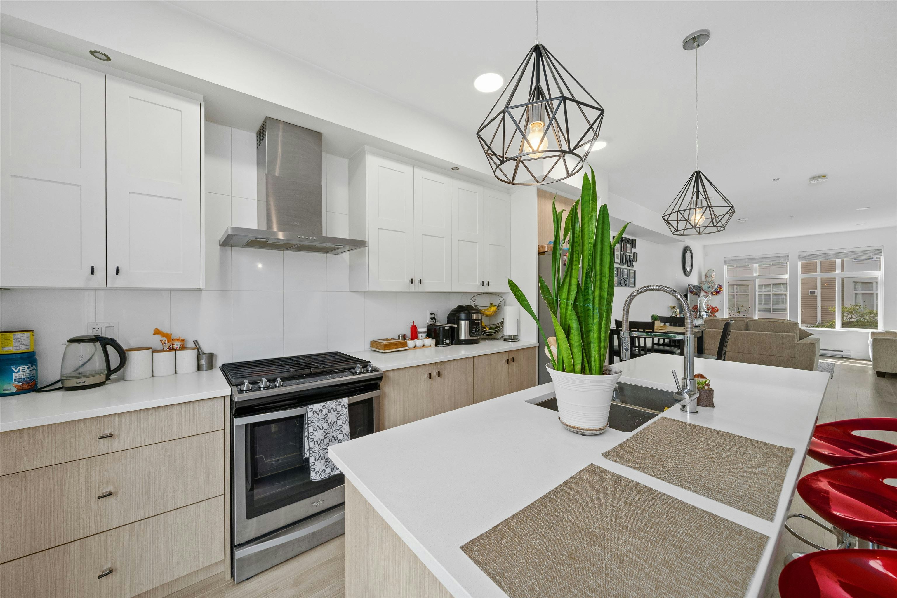 72-24108 104 Avenue, Maple Ridge, BC, V2W 0J5