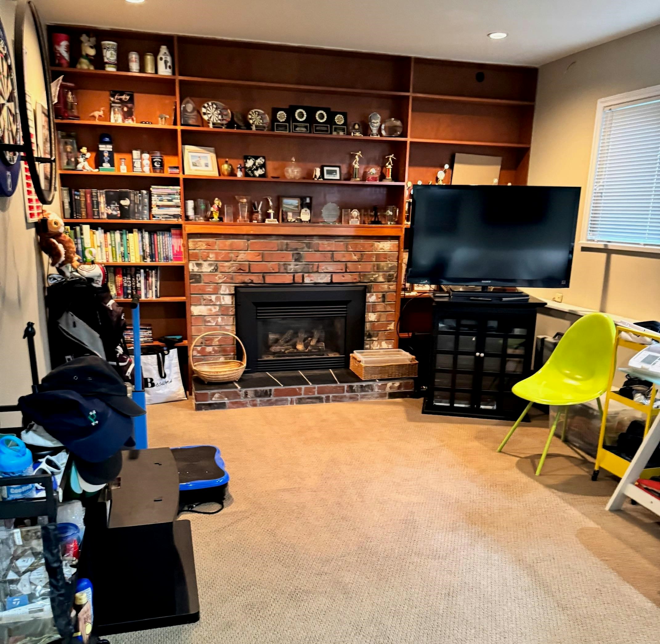 15980 For Sale: 15980 Thrift Avenue, Surrey, BC - REW