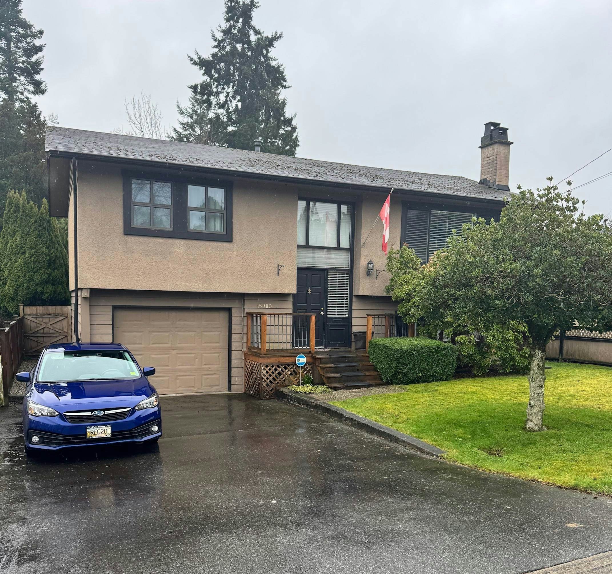 15980 For Sale: 15980 Thrift Avenue, Surrey, BC - REW