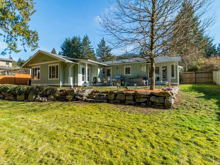 40409 Perth Drive, Squamish, BC, V0N 1T0 - 38