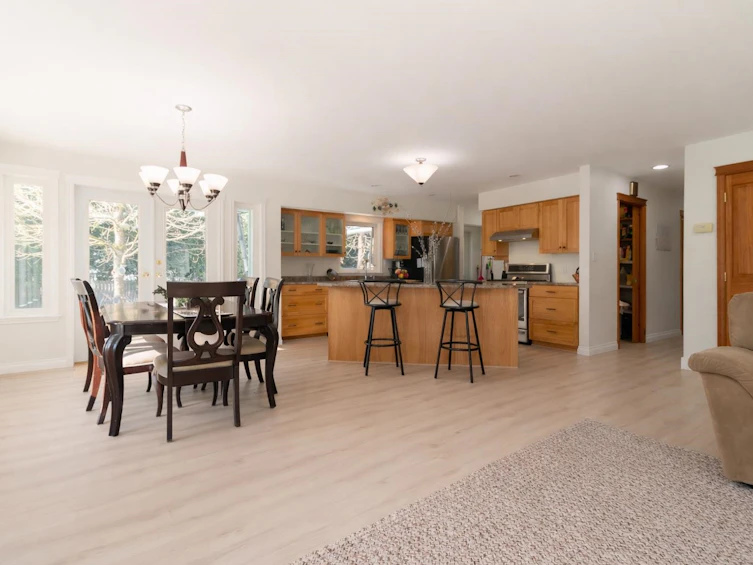 40409 Perth Drive, Squamish, BC, V0N 1T0 - 6