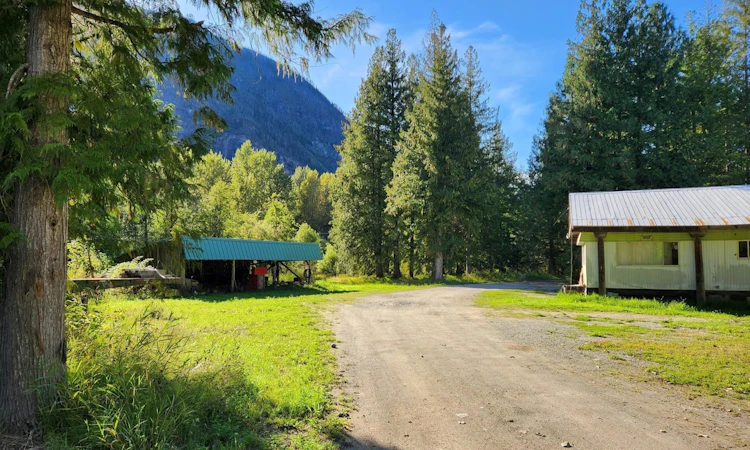 9304 Upper Lillooet River Fsr