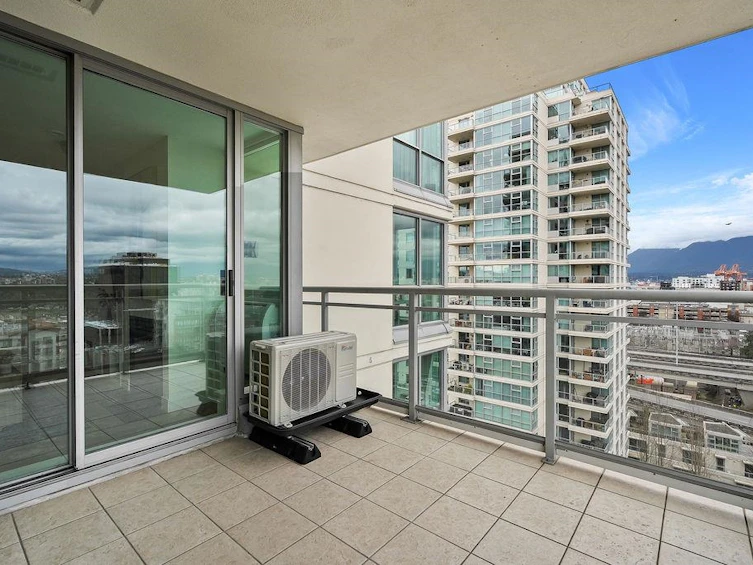 1302-120 Milross Avenue, Vancouver, BC, V6A 4K7 - 20