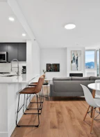 1302 120 Milross Avenue