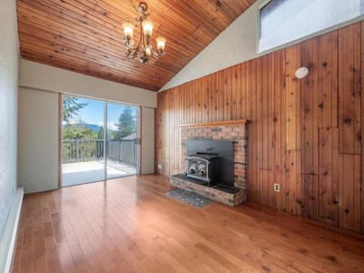 642 Gower Point Road - 3