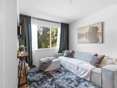 312-31900 Raven Avenue - 3