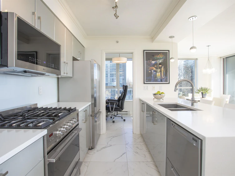 302-1438 Richards Street, Vancouver, BC, V6Z 3B8 - 12