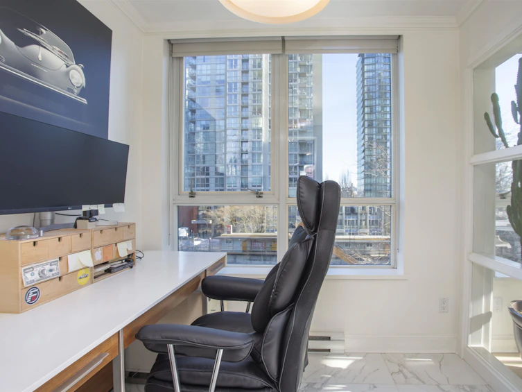302-1438 Richards Street, Vancouver, BC, V6Z 3B8 - 13