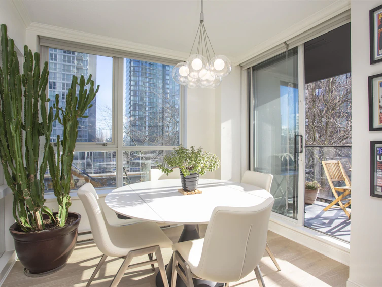 302-1438 Richards Street, Vancouver, BC, V6Z 3B8 - 6