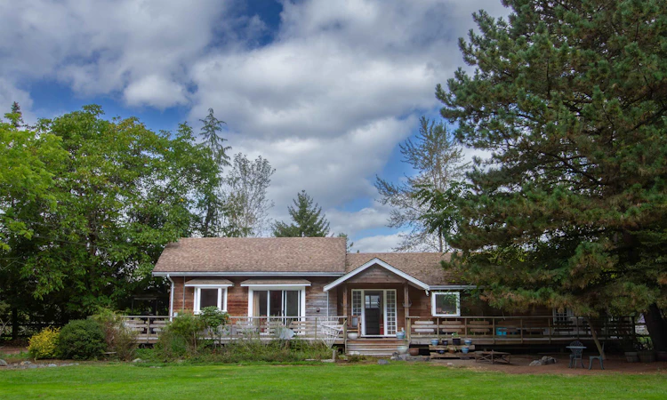 1020 Finch Drive