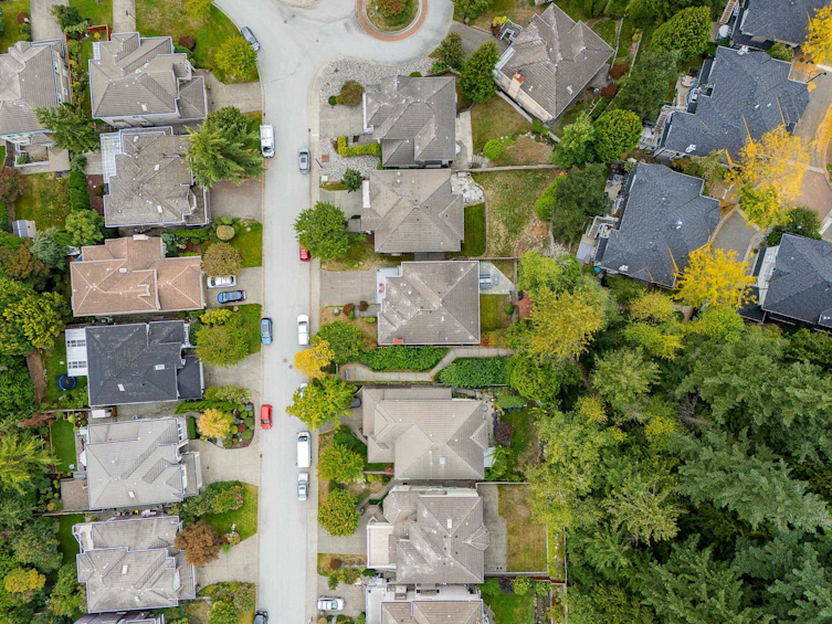 61 Wilkes Creek Drive, Port Moody, BC, V3H 4Z9 - 38