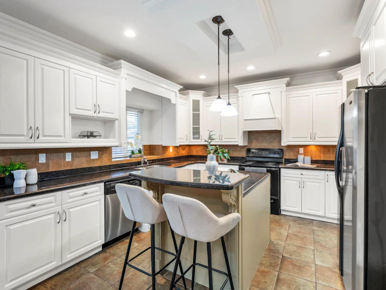 7599 149 Street, Surrey, BC, V3S 0V1 - 9