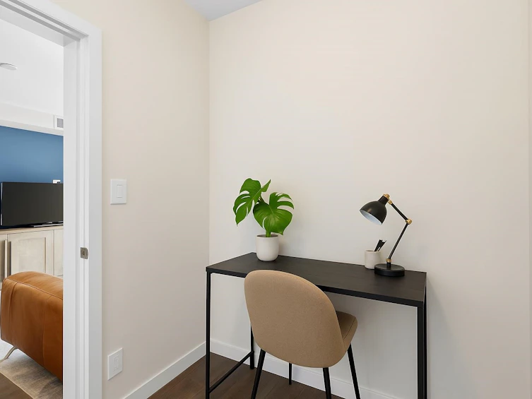 1703-125 E 14th Street, North Vancouver, BC, V7L 0E6 - 9