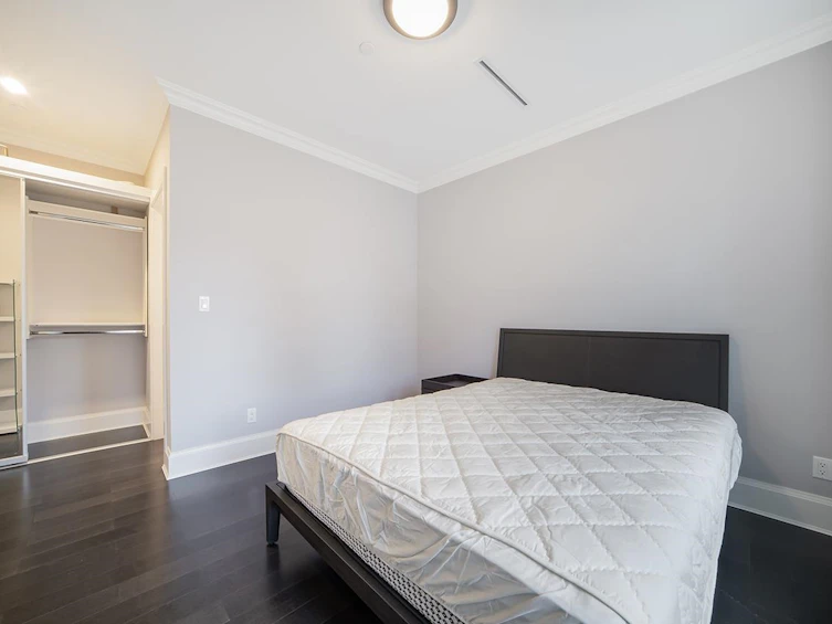 1420 W 53rd Avenue, Vancouver, BC, V6P 1L2 - 21