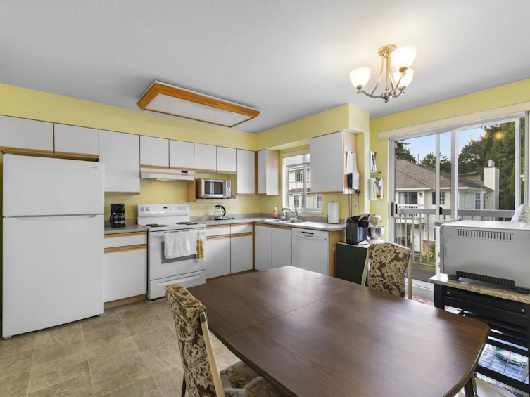 6-13970 72 Avenue, Surrey, BC, V3W 0M5 - 14