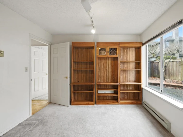 4-9771 152b Street, Surrey, BC, V3R 9V9 - 15