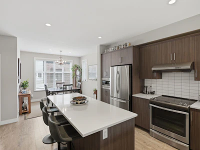 13-15588 32 Avenue - 4