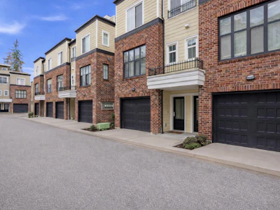13-15588 32 Avenue - 3