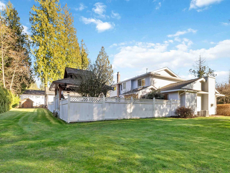 24109 124 Avenue, Maple Ridge, BC, V4R 1N3 - 40