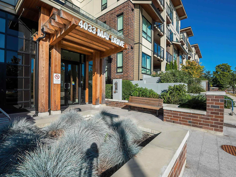416-4033 May Drive, Richmond, BC, V6X 0T3 - 4