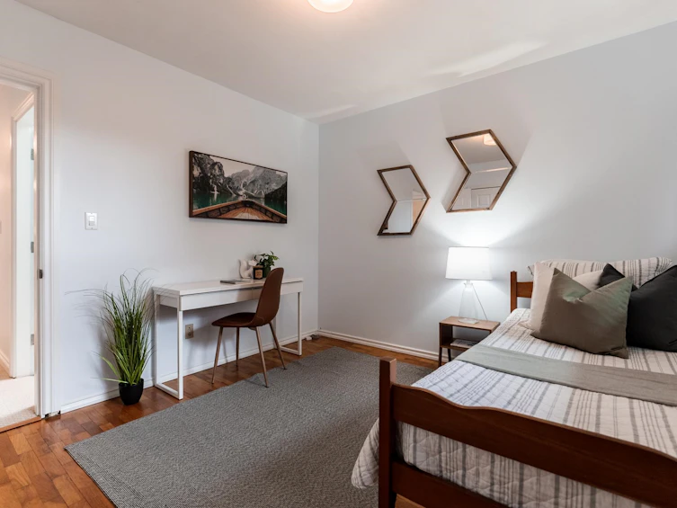 1323 E 29th Street, North Vancouver, BC, V7J 1T2 - 20