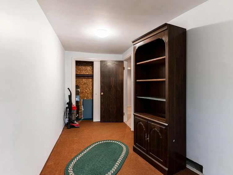 1323 E 29th Street, North Vancouver, BC, V7J 1T2 - 29
